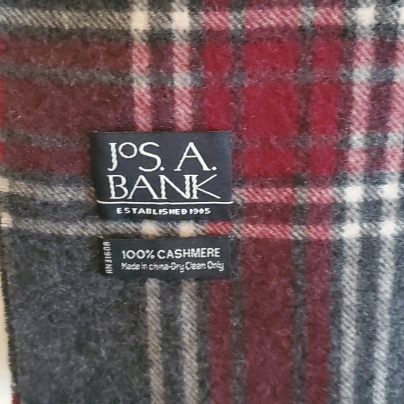 Jos. A. Bank scarf - Picture 2 of 3